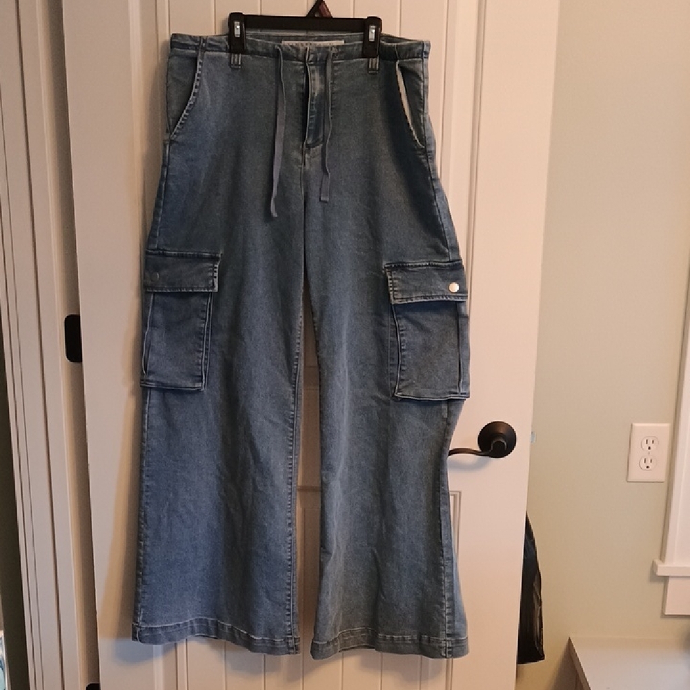 Juniors Tinseltown Large Cargo Jeans With Drawstring